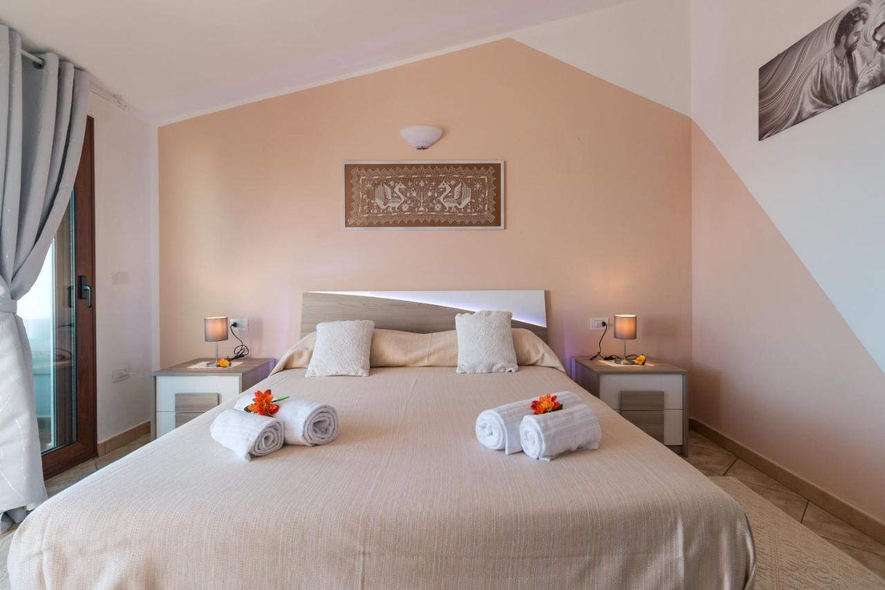 Appartamento Sebastian House Cala Gonone Esterno foto