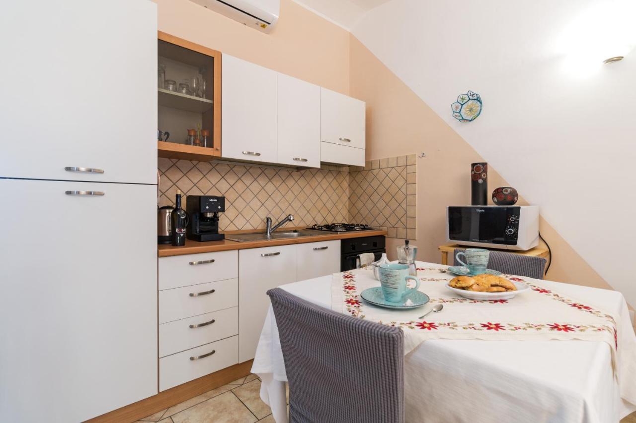 Appartamento Sebastian House Cala Gonone Esterno foto